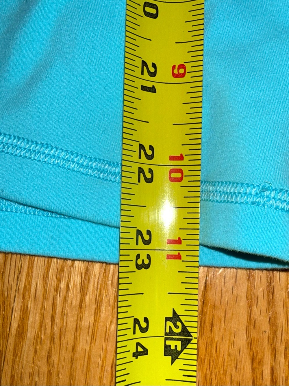 Lululemon Turquoise Workout Tank 10 - Picture 4 of 5